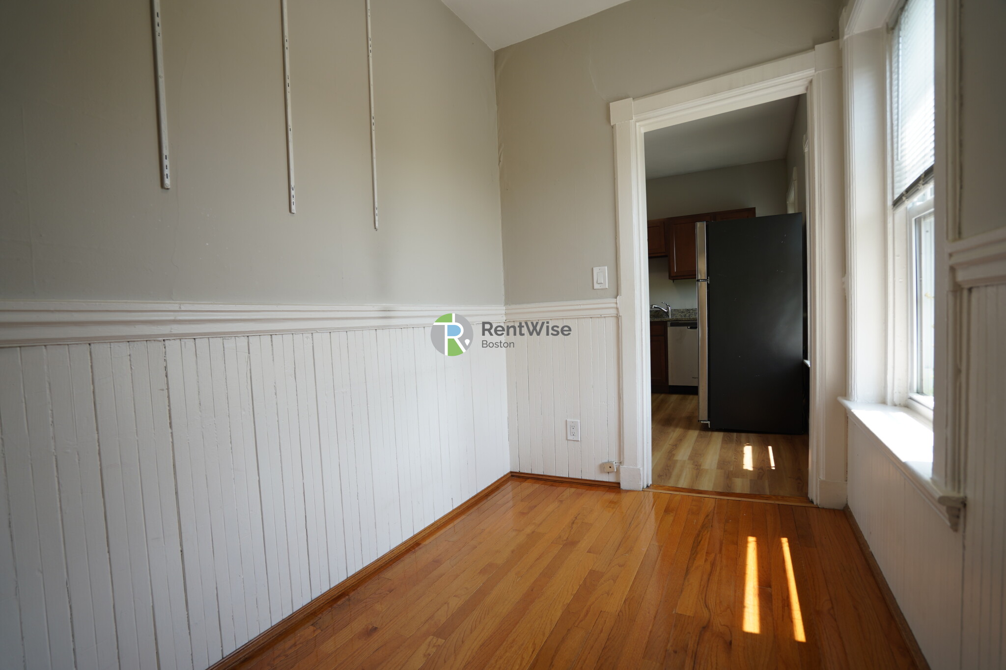 900 Massachusetts Ave, Riverside