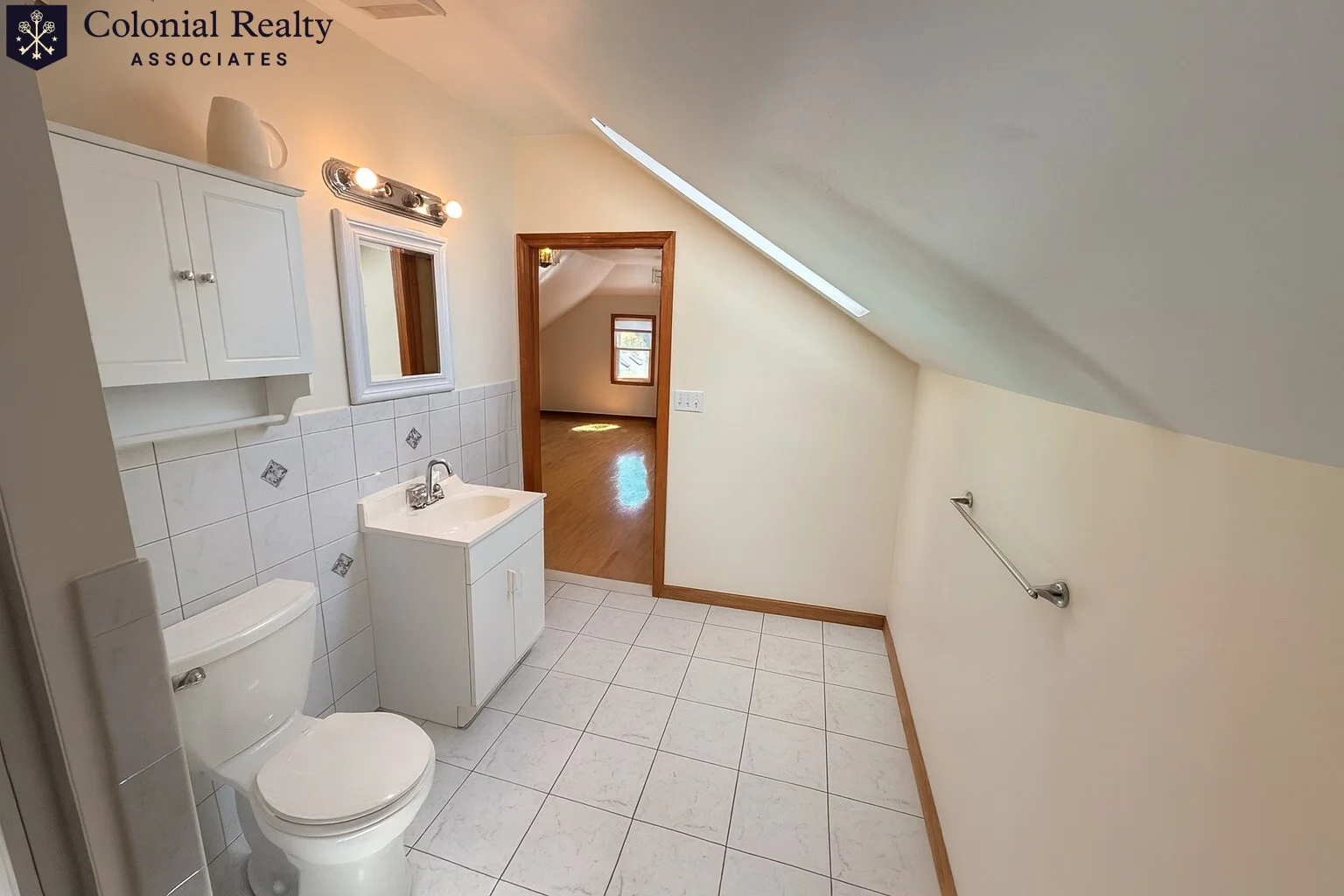 83 Putnam St, East Watertown