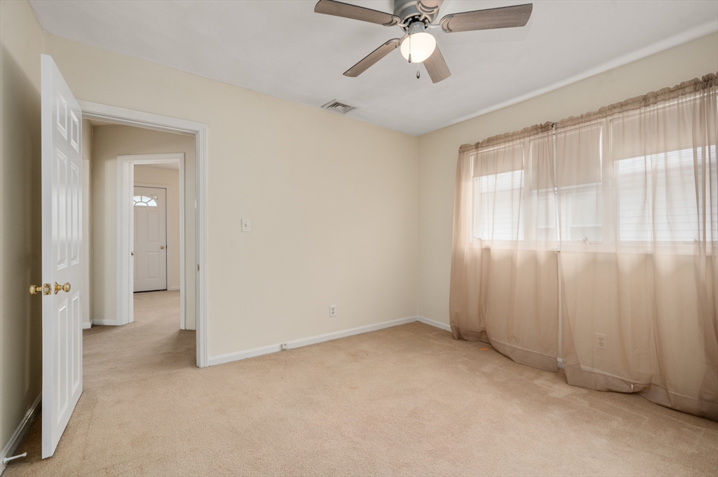 74 Windsor Rd, Tufts University