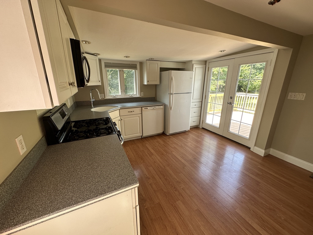 23 Safford St, Quincy