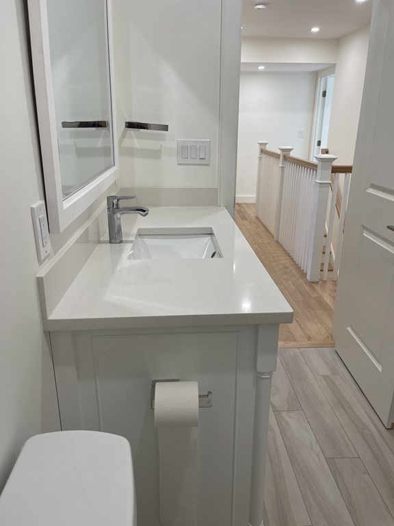 284 Sidney St, Cambridgeport