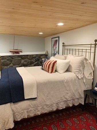 7 Lee St, Marblehead