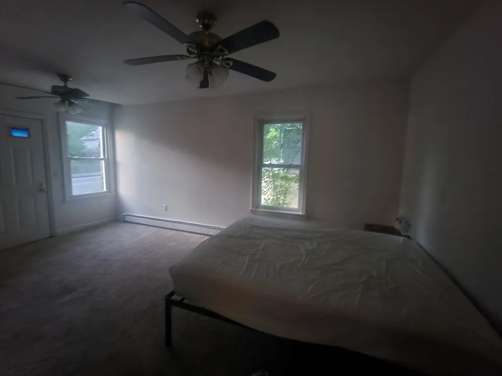 39 Elmwood St, North Attleboro