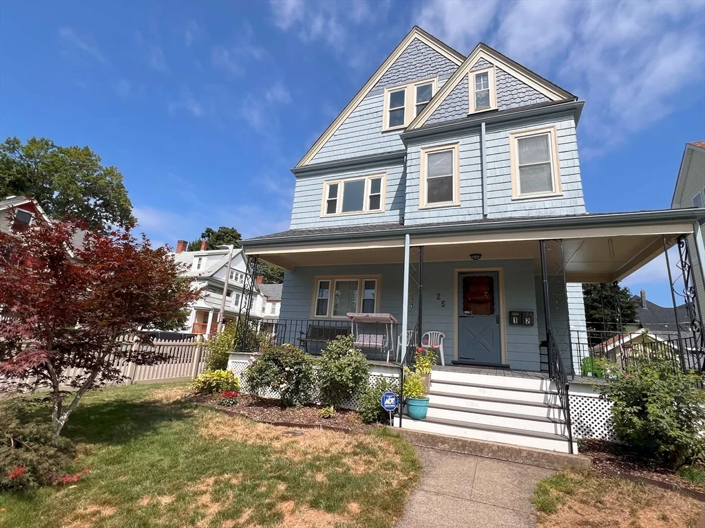 25 Rowena St, Dorchester