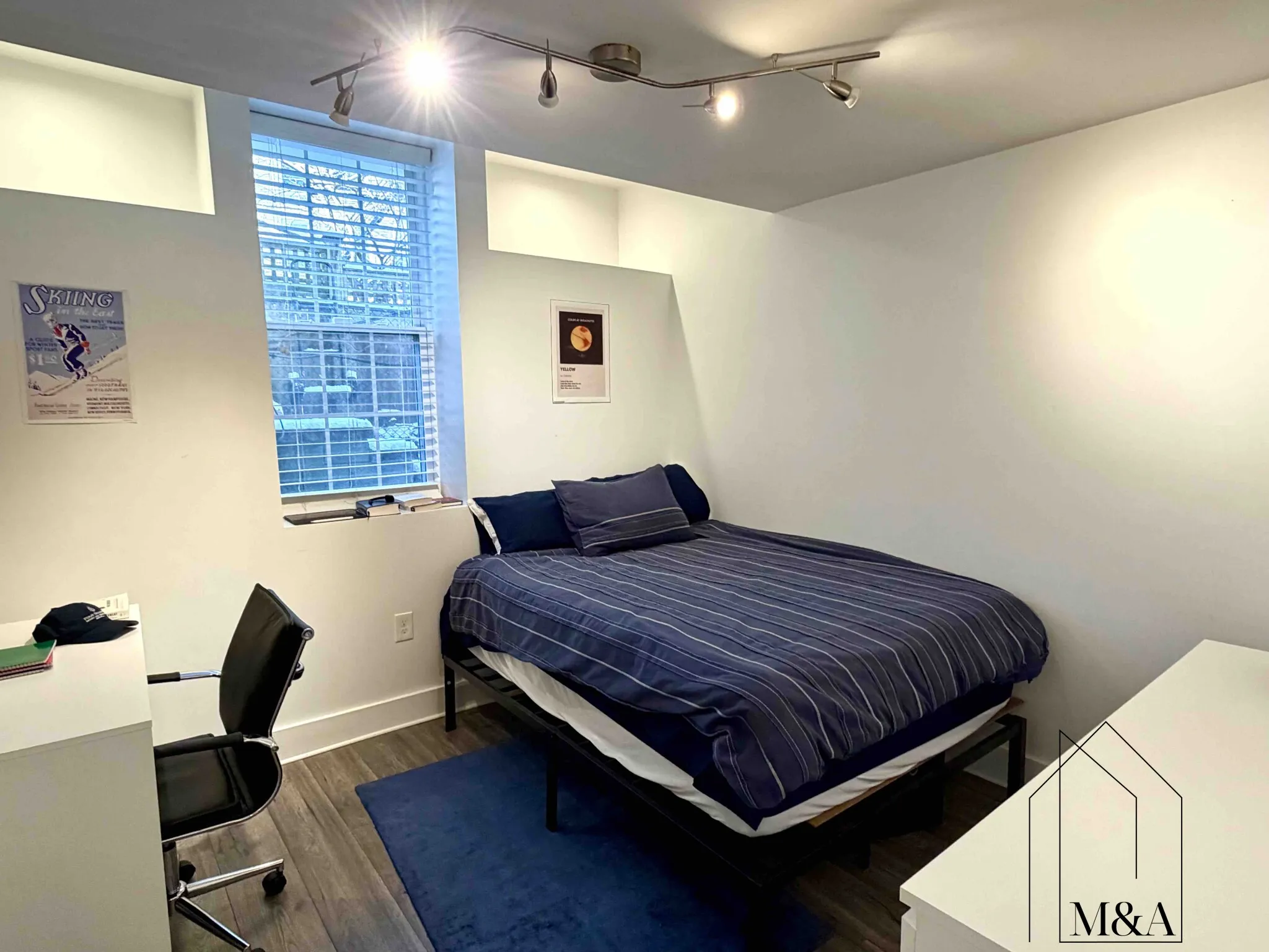 12 Braemore Rd, Brighton