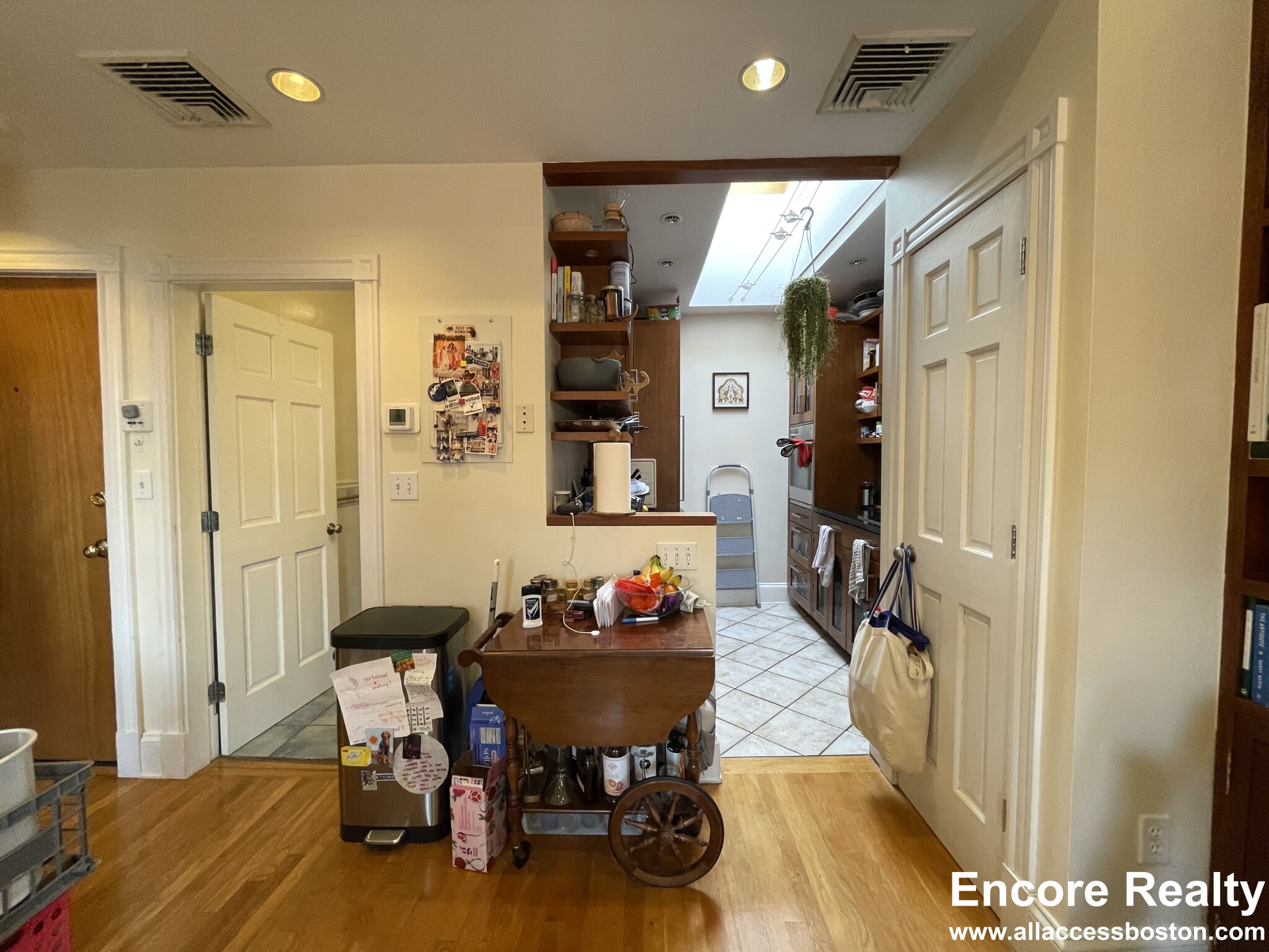 28 Symphony Rd, Fenway