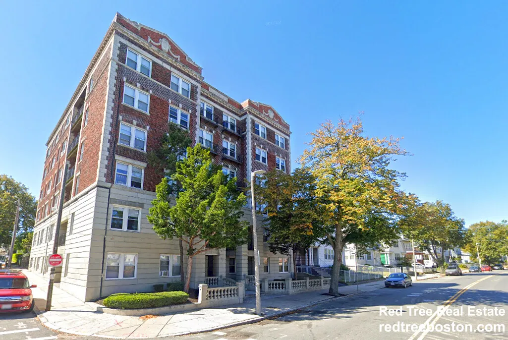 116 Washington St, Brighton