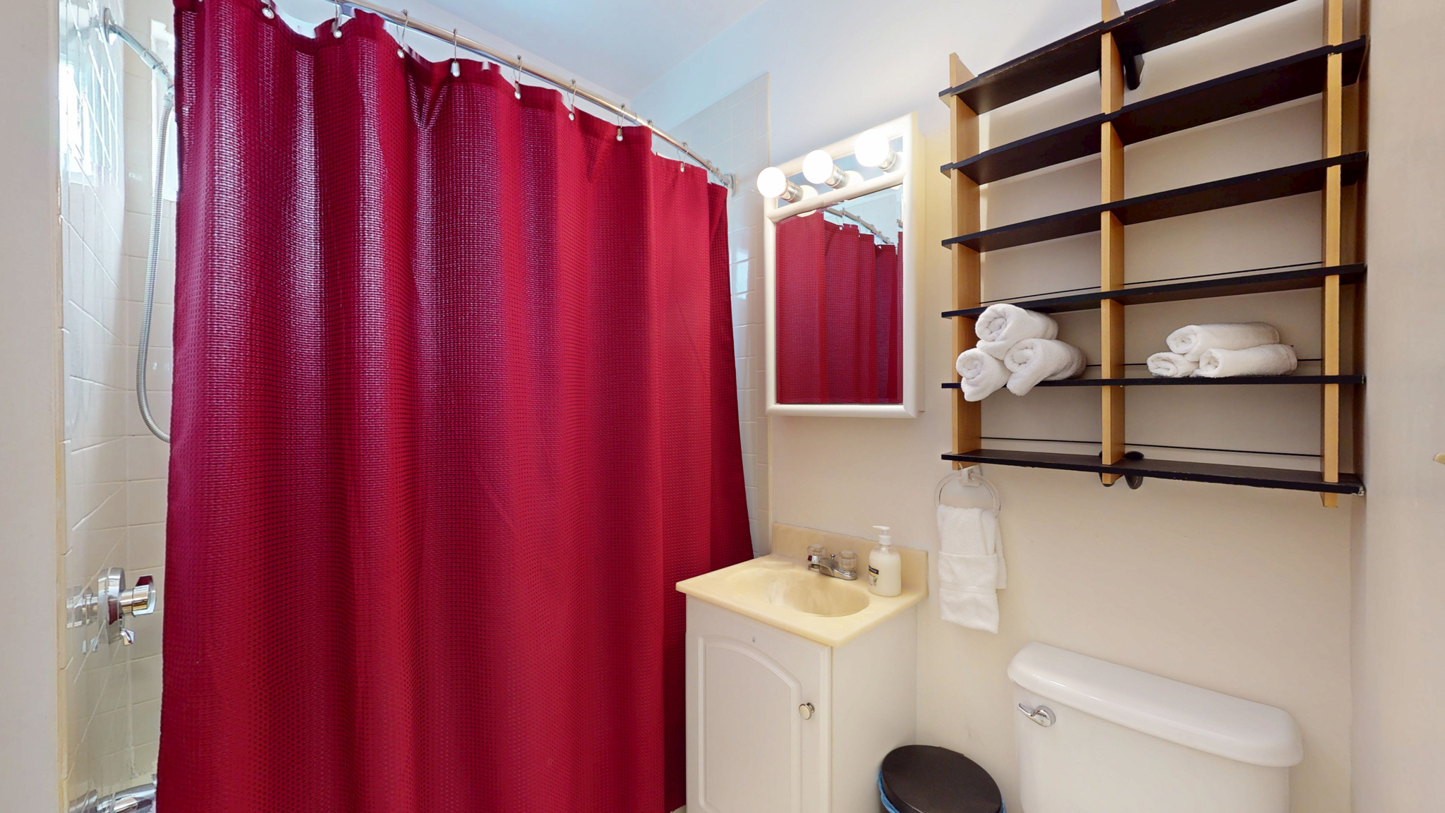 29 Montgomery St, North Cambridge