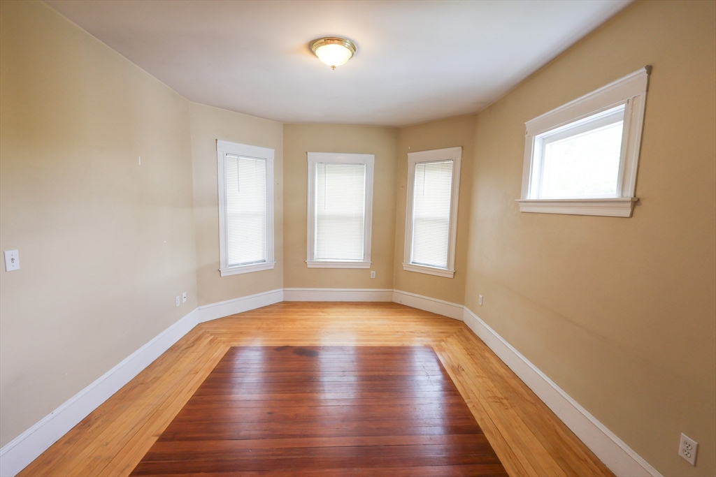 232 Fellsway West, North Medford