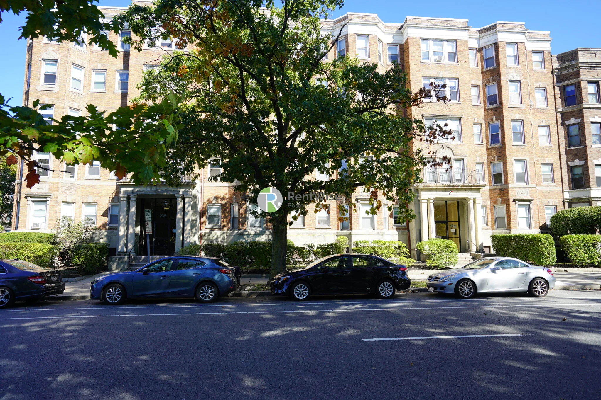 231 Park Dr, Fenway