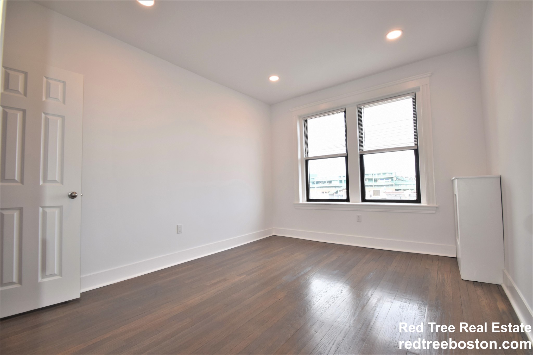 11 Peterborough St, Fenway