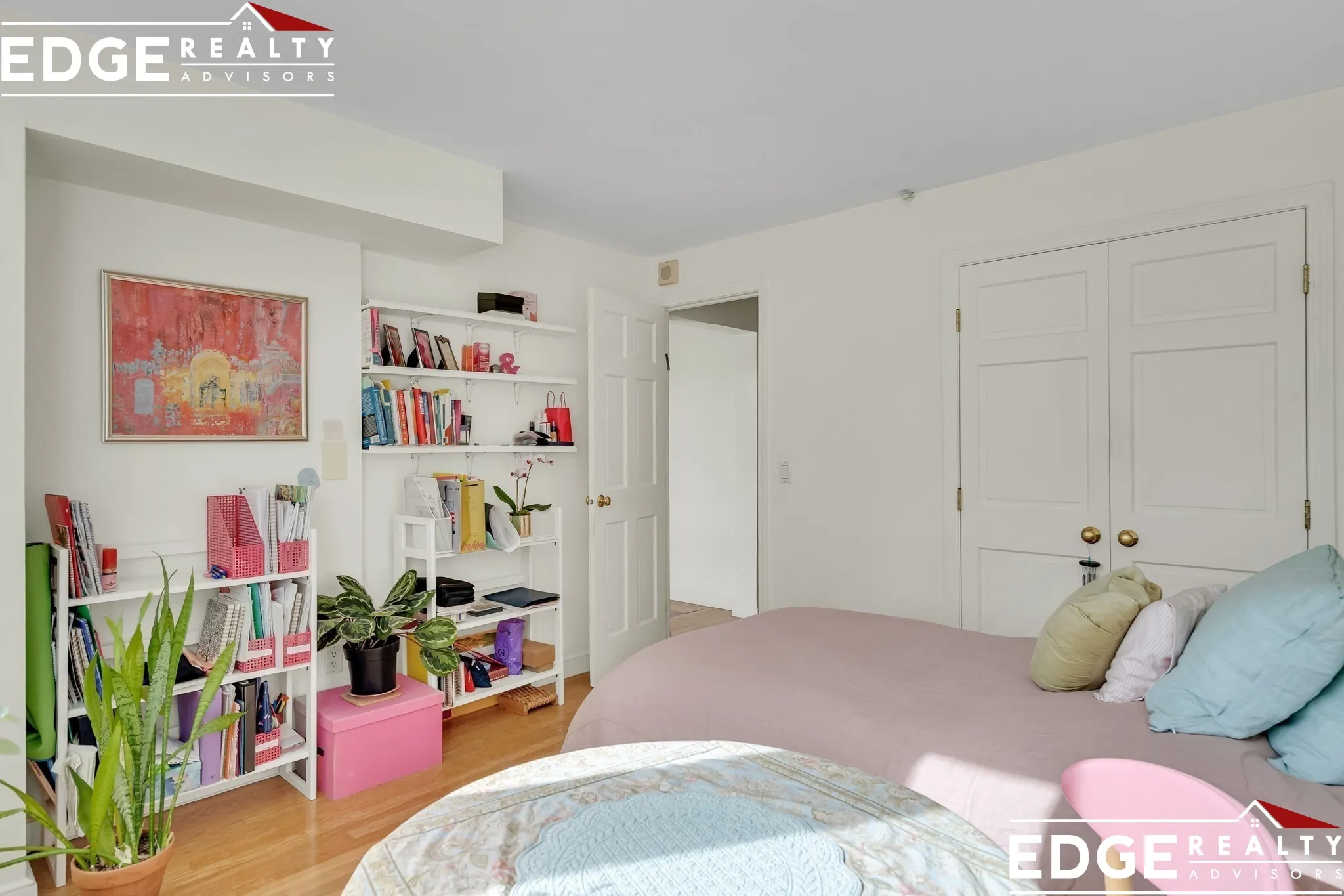 19 Regent Circle, Brookline