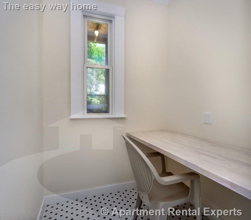 5 Stanford Ter, Porter Square