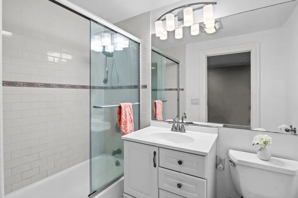 6 Bristol St, Wellington-Harrington