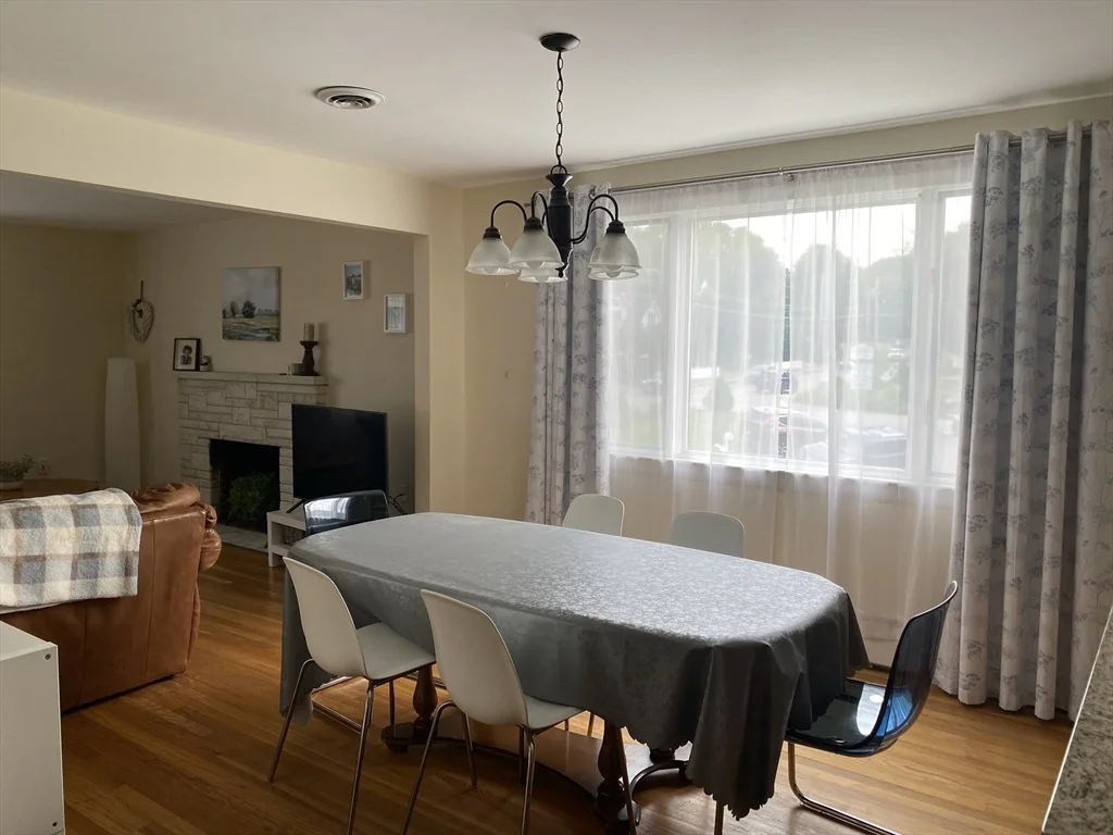 809 Central Ave, Needham