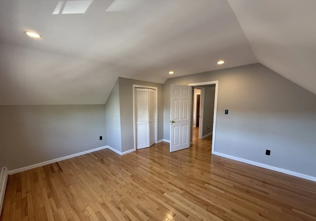 20 Benton Rd, Tufts University