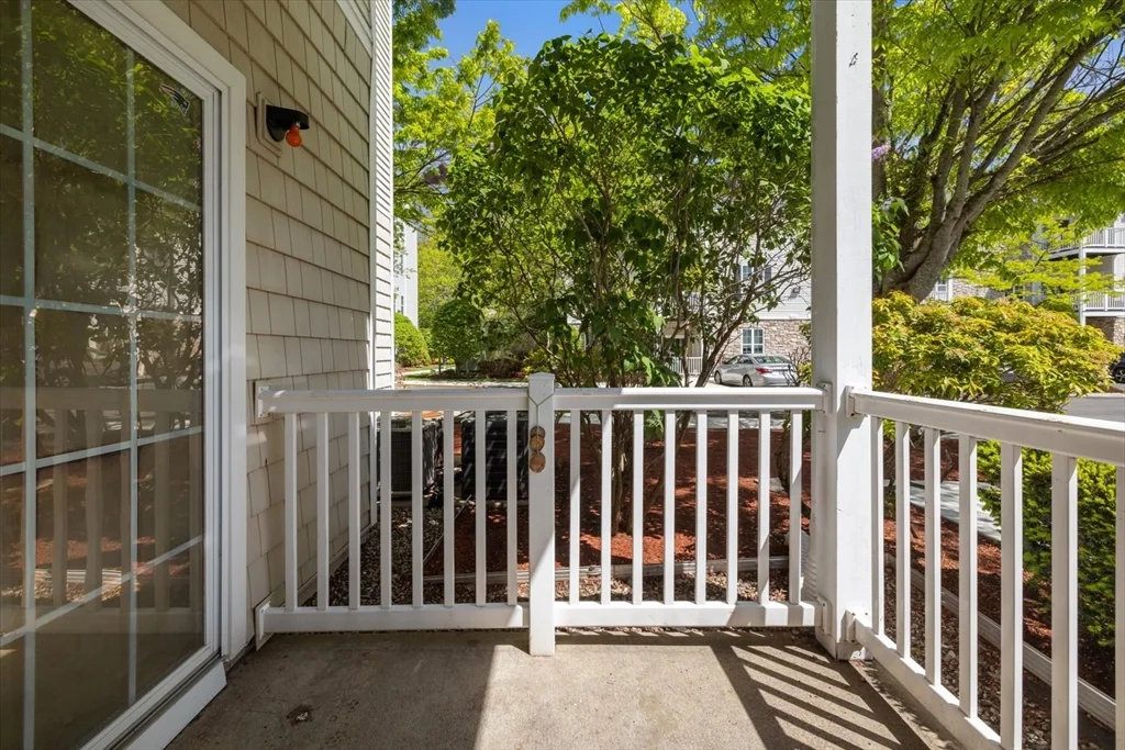 21 Hampshire Rd, Methuen