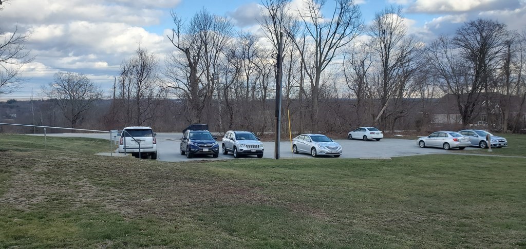 278 Dresser Hill, Dudley