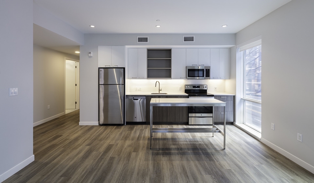 50 Rogers St, Kendall Square