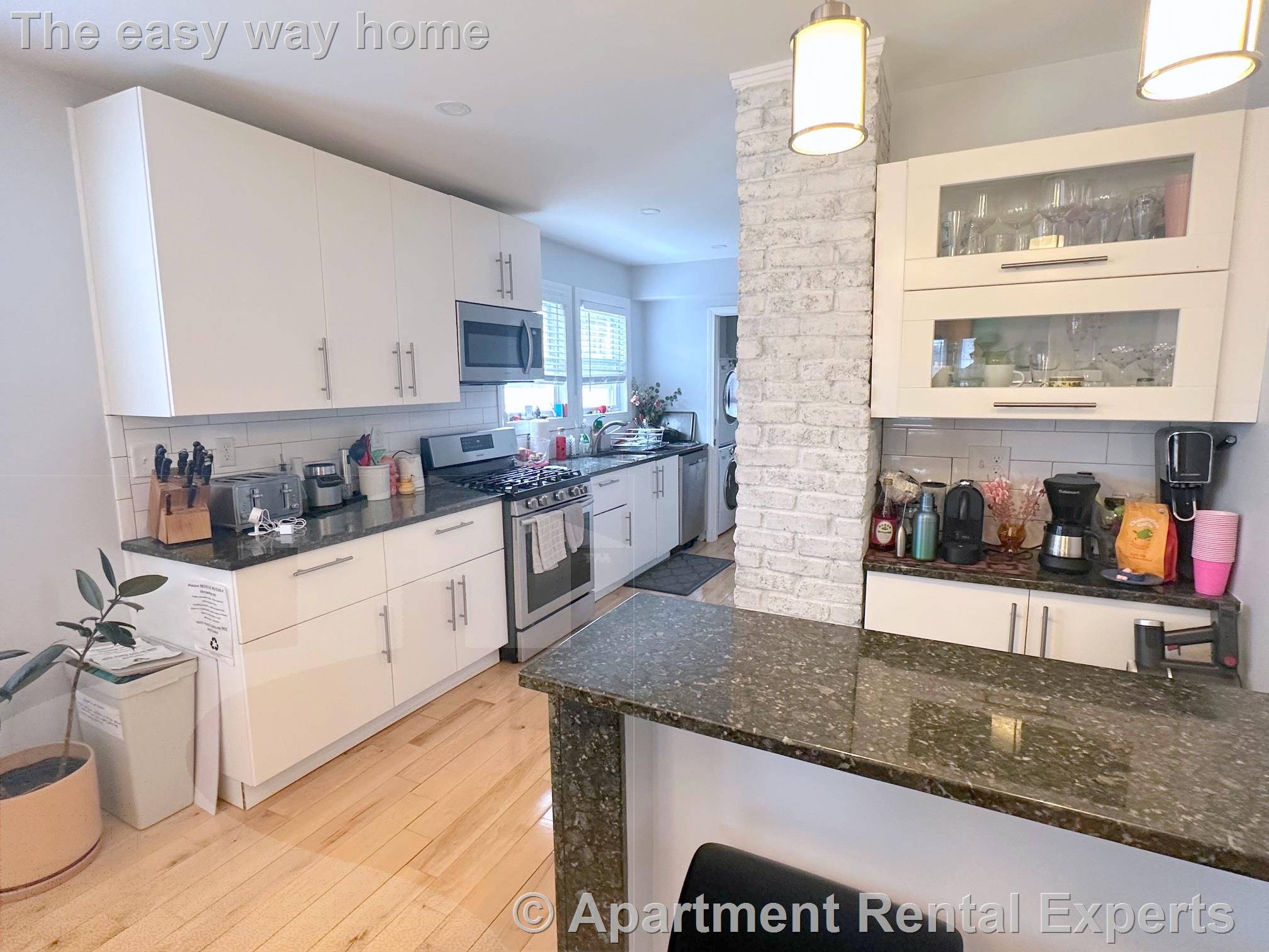 294 Arlington St, Cambridge Line