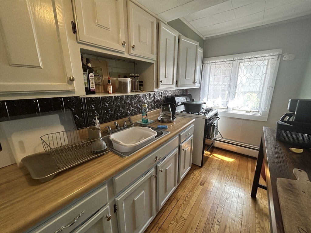 370 Main St, Winthrop