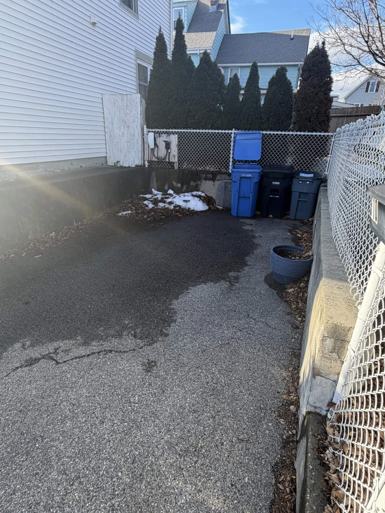 310 Lowell St, Magoun Square