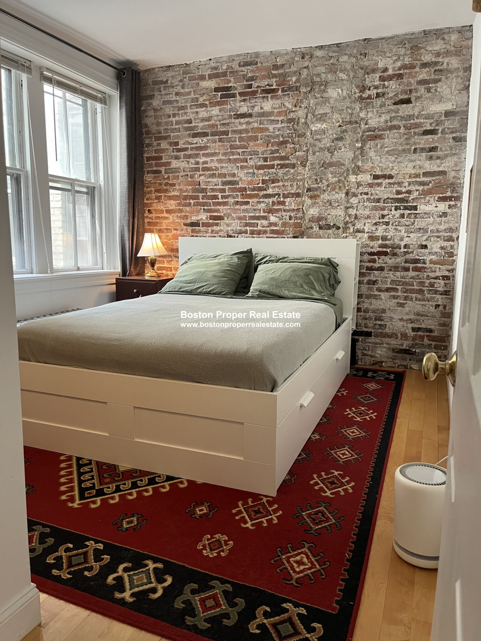 68 Phillips St, Beacon Hill