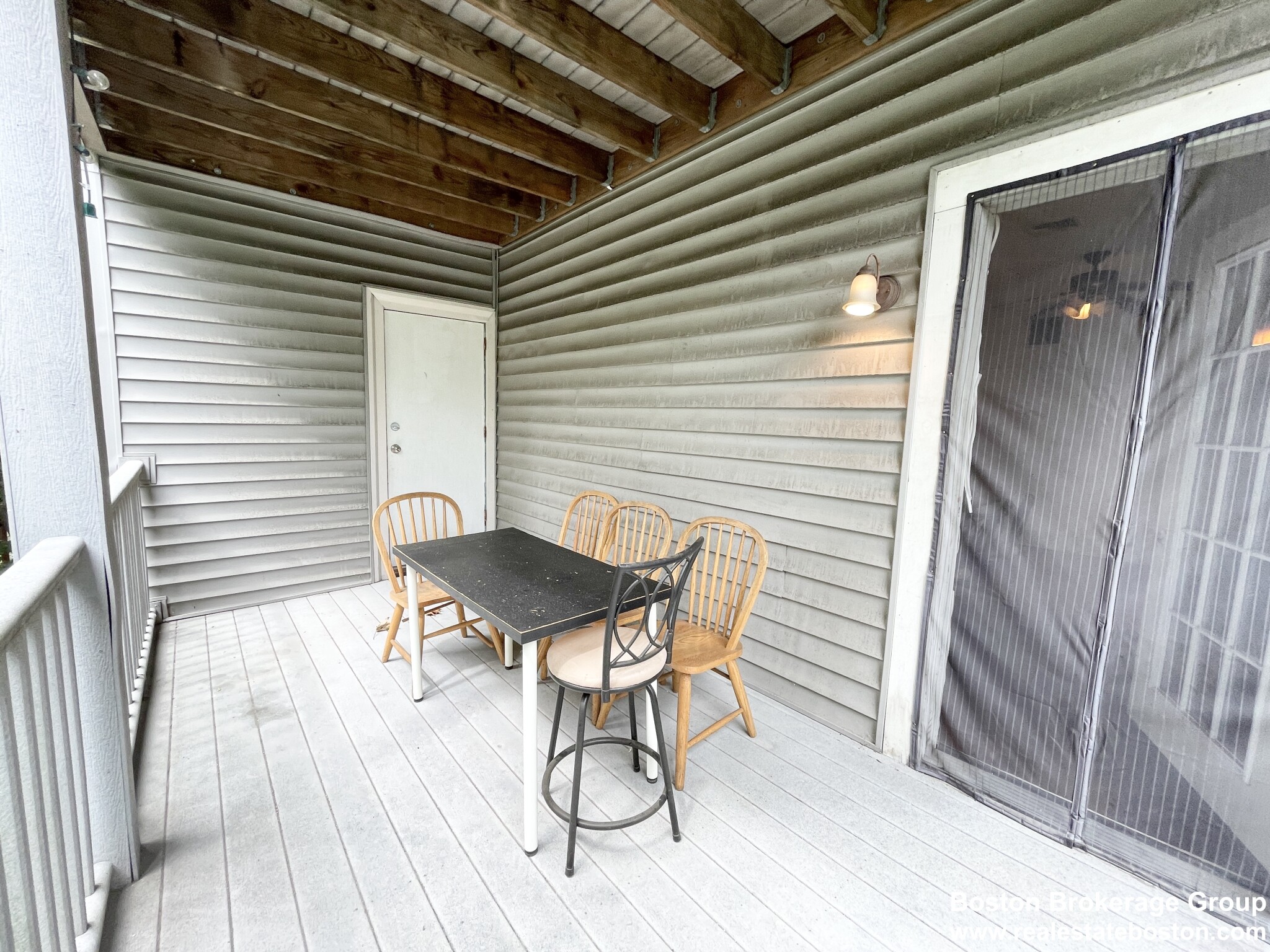 112 Hillside St, Mission Hill