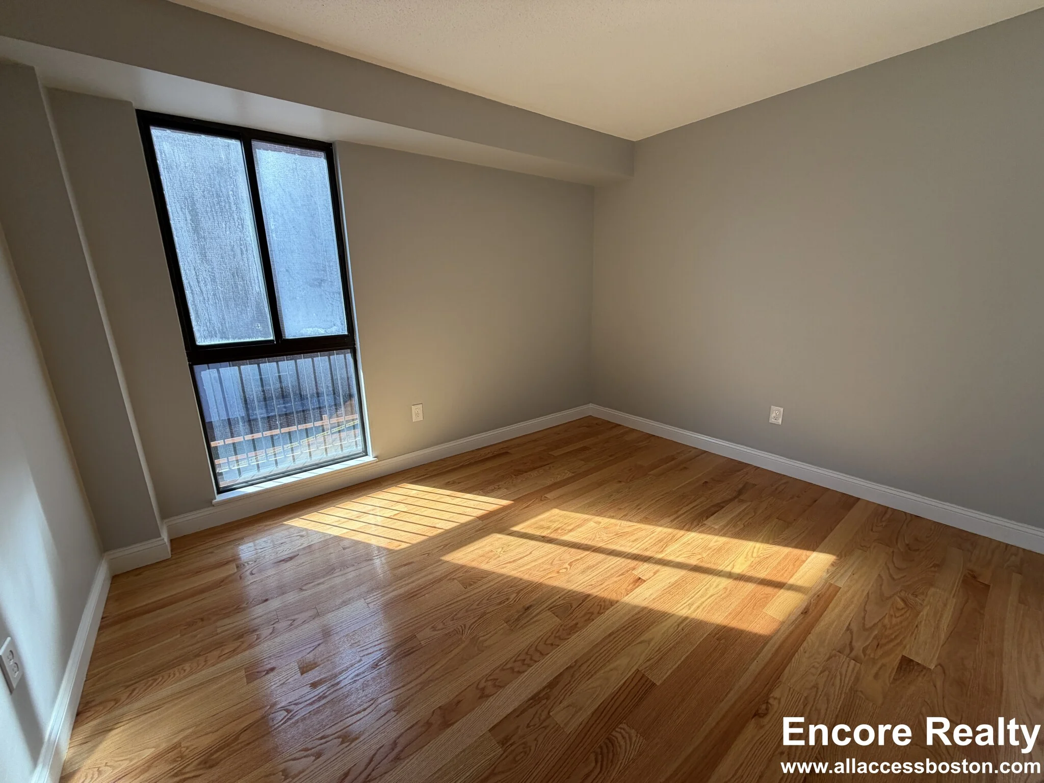 1850 Beacon St, Brookline