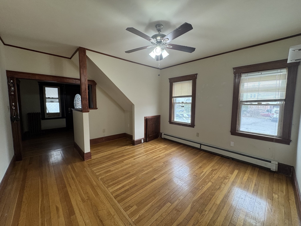 12 Frederick Ave, Medford