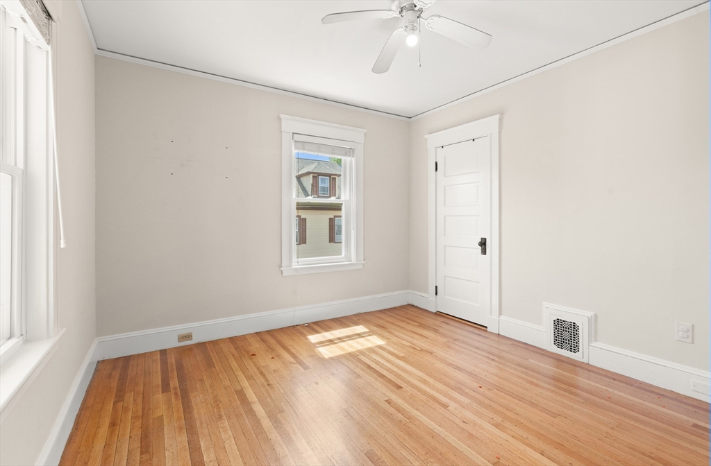 9-11 West St, Norwood