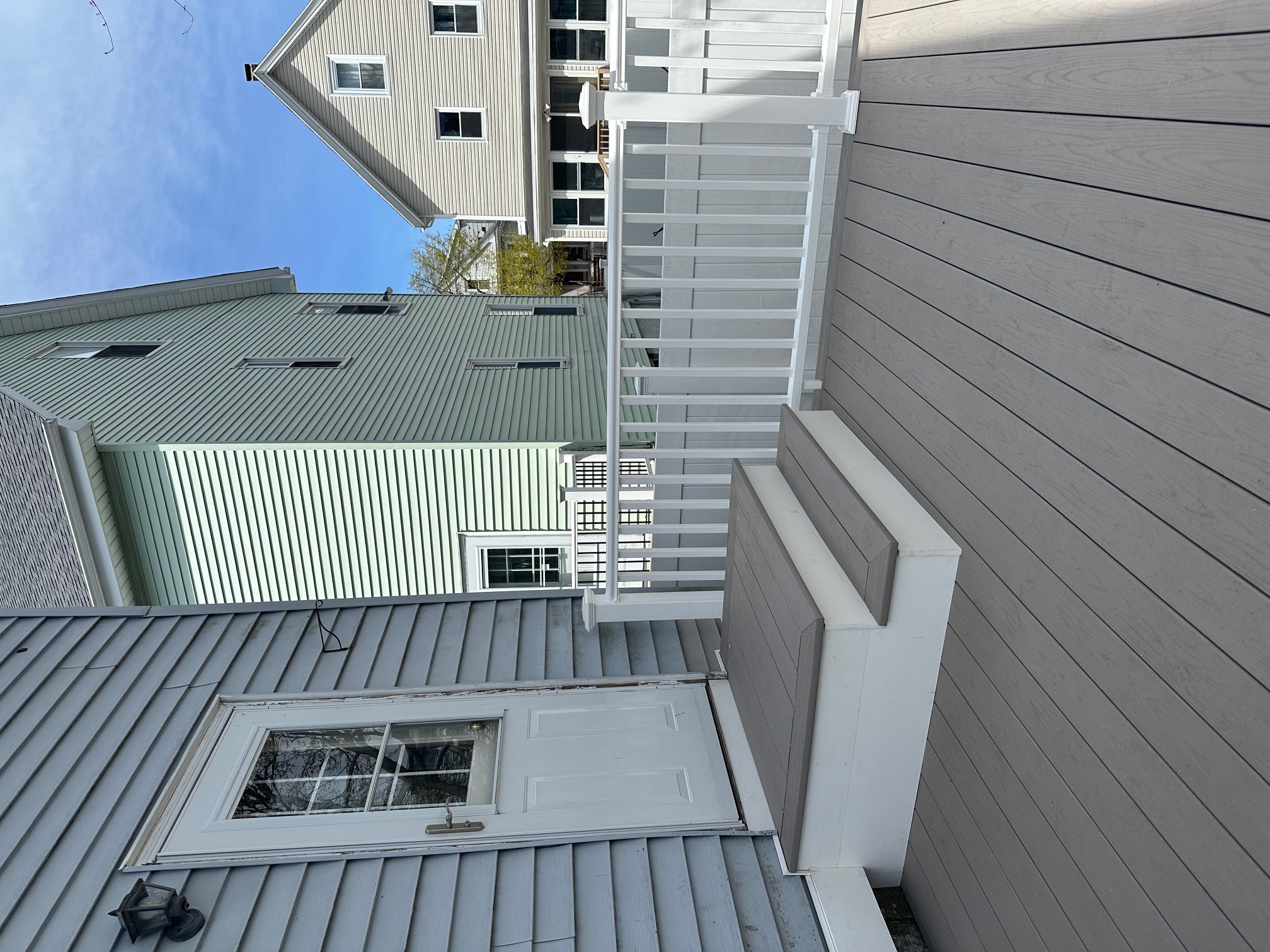 12 Sumner Ave, Medford