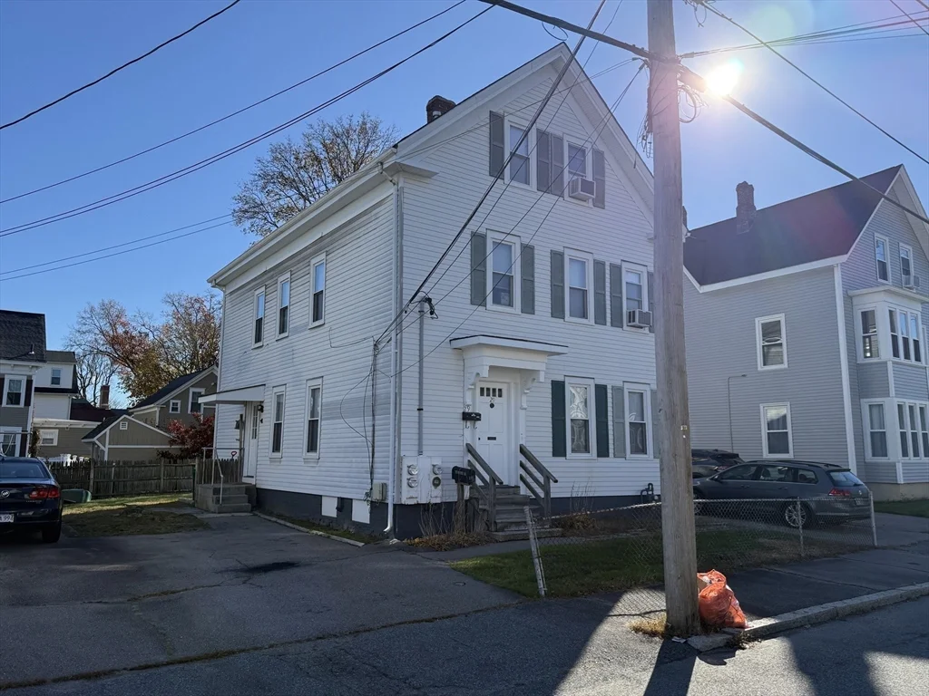 29 Broad St, North Attleboro