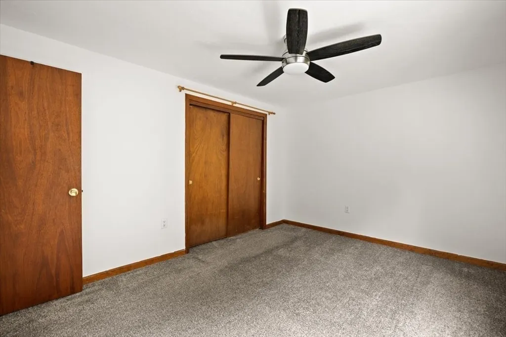 9 Village Way, Norton
