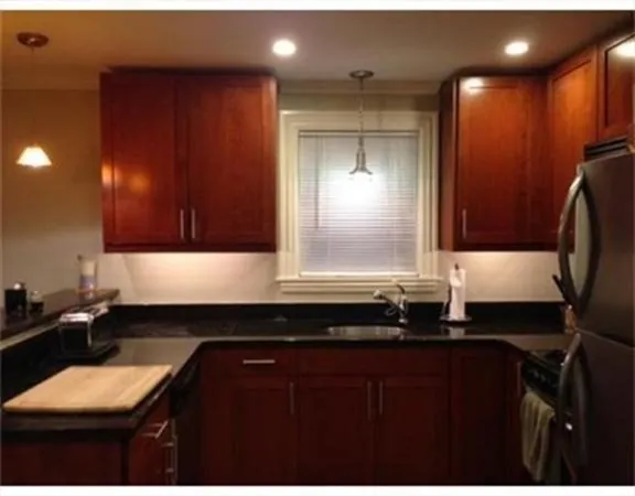 6 Bristol St, Wellington-Harrington