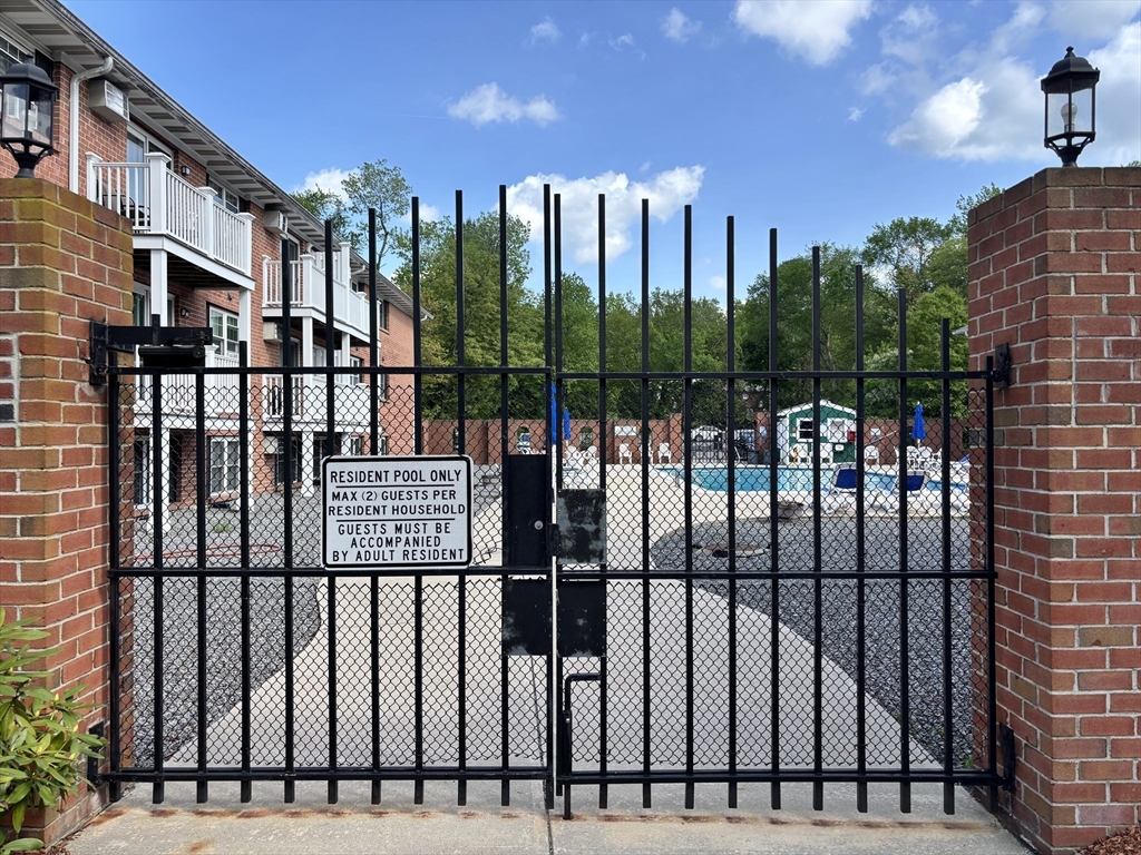 49 Leonard Rd, Boxborough