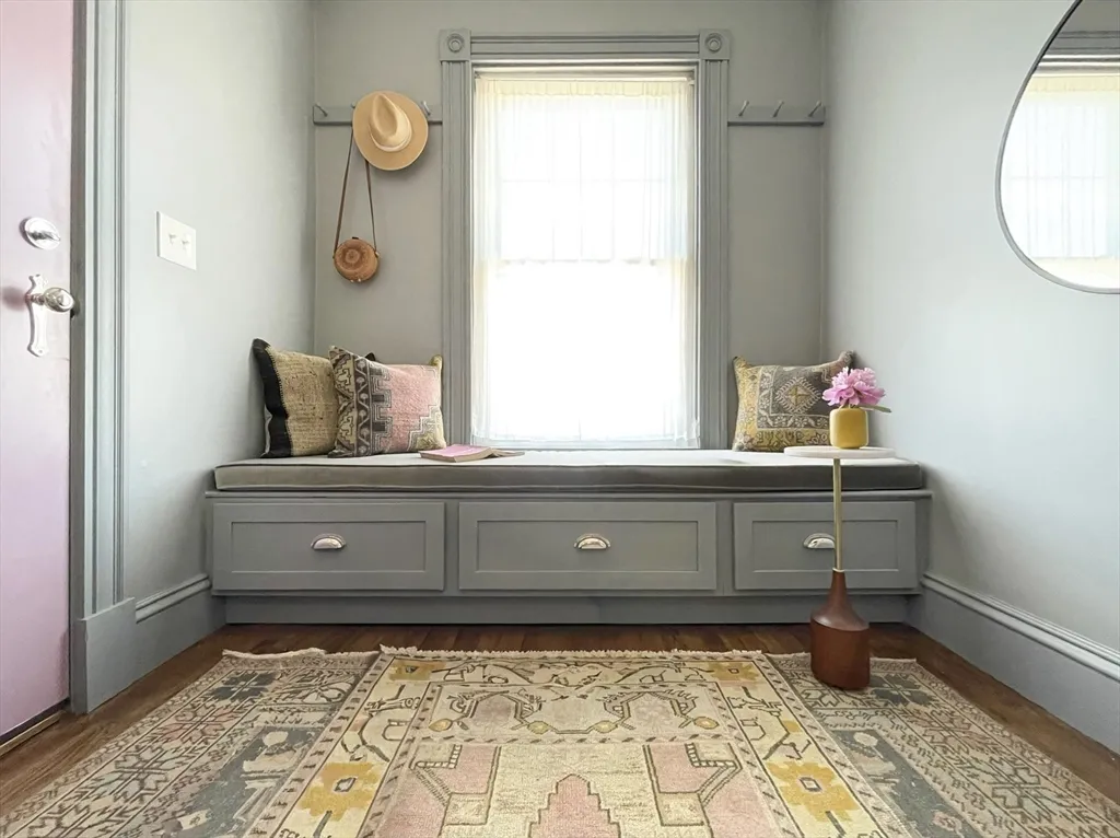 198 Byron St, East Boston