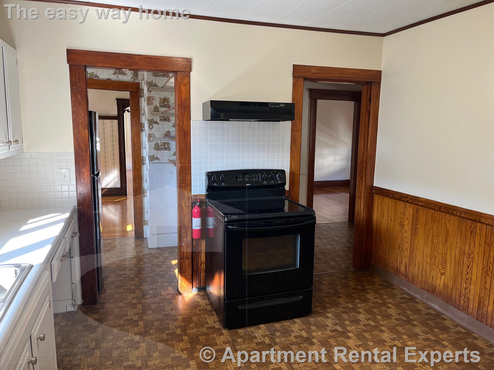 60 Winchester St, Tufts