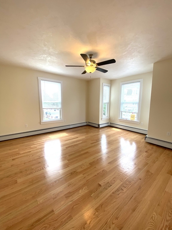 21 Summit Ave, Prospect Hill