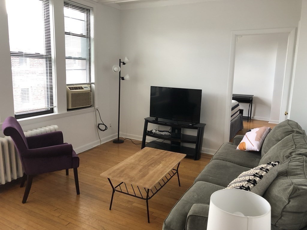 4 Commonwealth Ct, Brighton