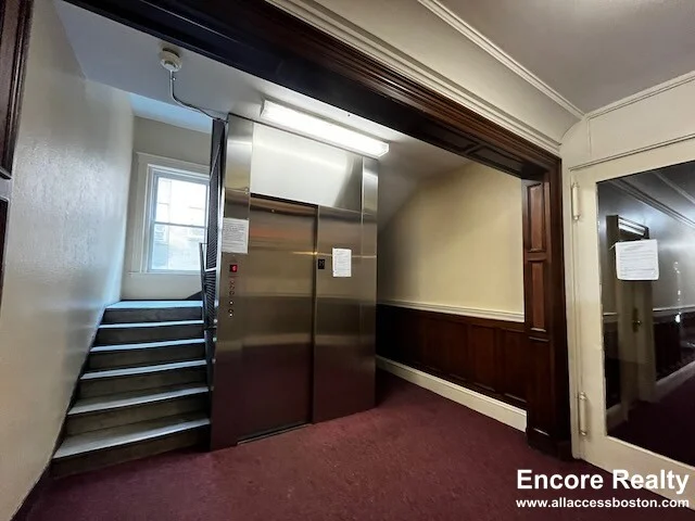 1191 Boylston St, Fenway