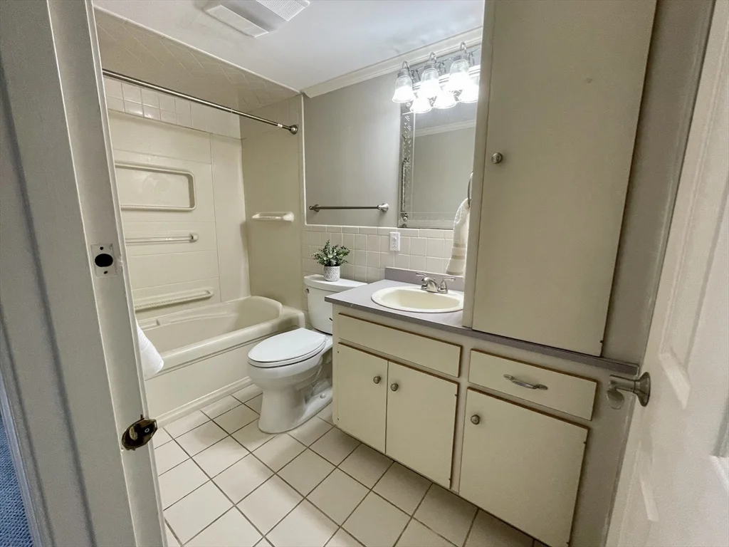 73 Benefit, Mansfield