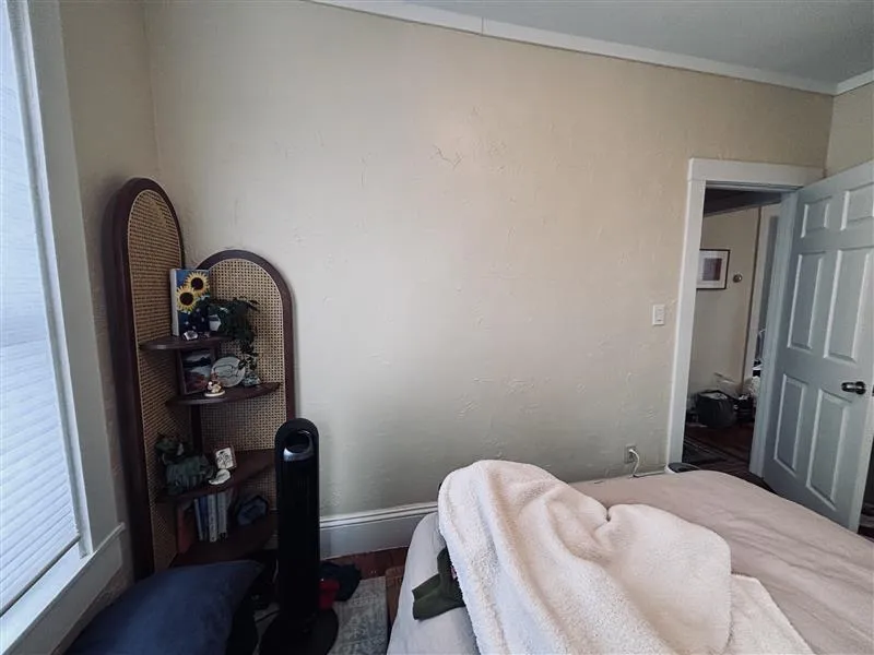 8 Bennett St, South Medford