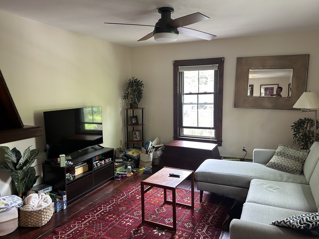 10 Cogswell Ave, Cambridge