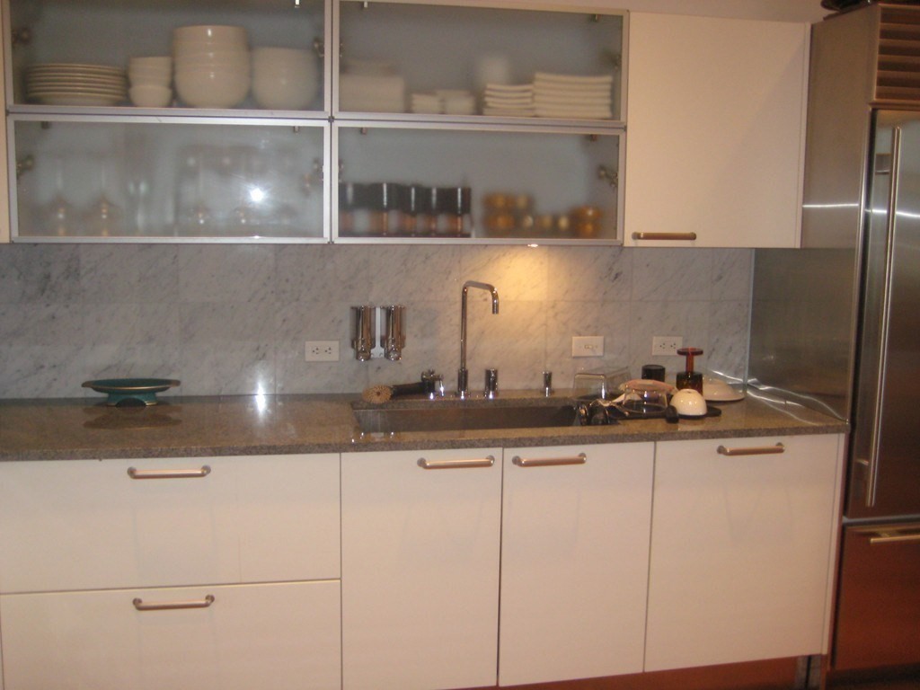 360 Newbury St, Back Bay