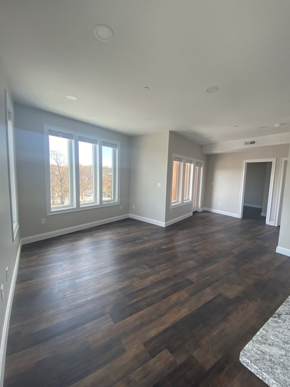 734 South St, Roslindale