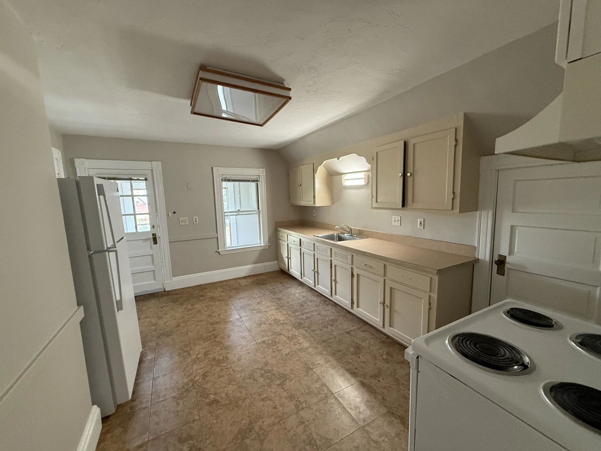 262 Lake Ave, Newton Highlands