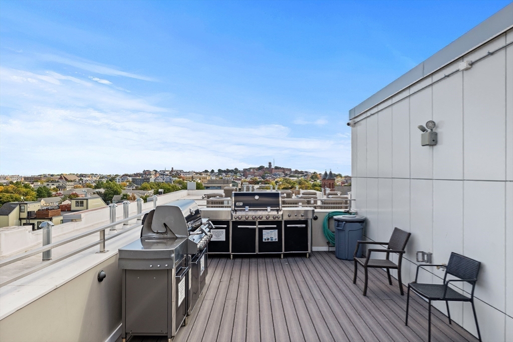 20 West Fifth St, South Boston