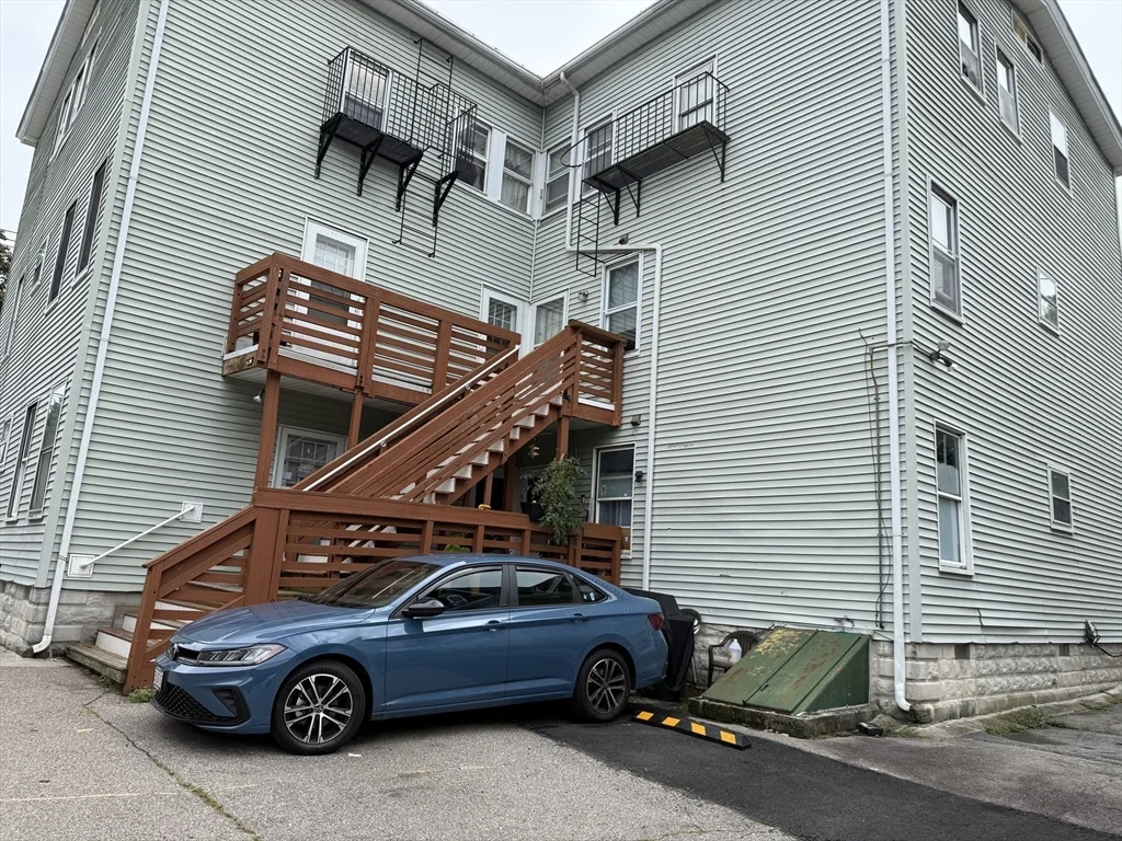 342 Broadway, North Attleboro
