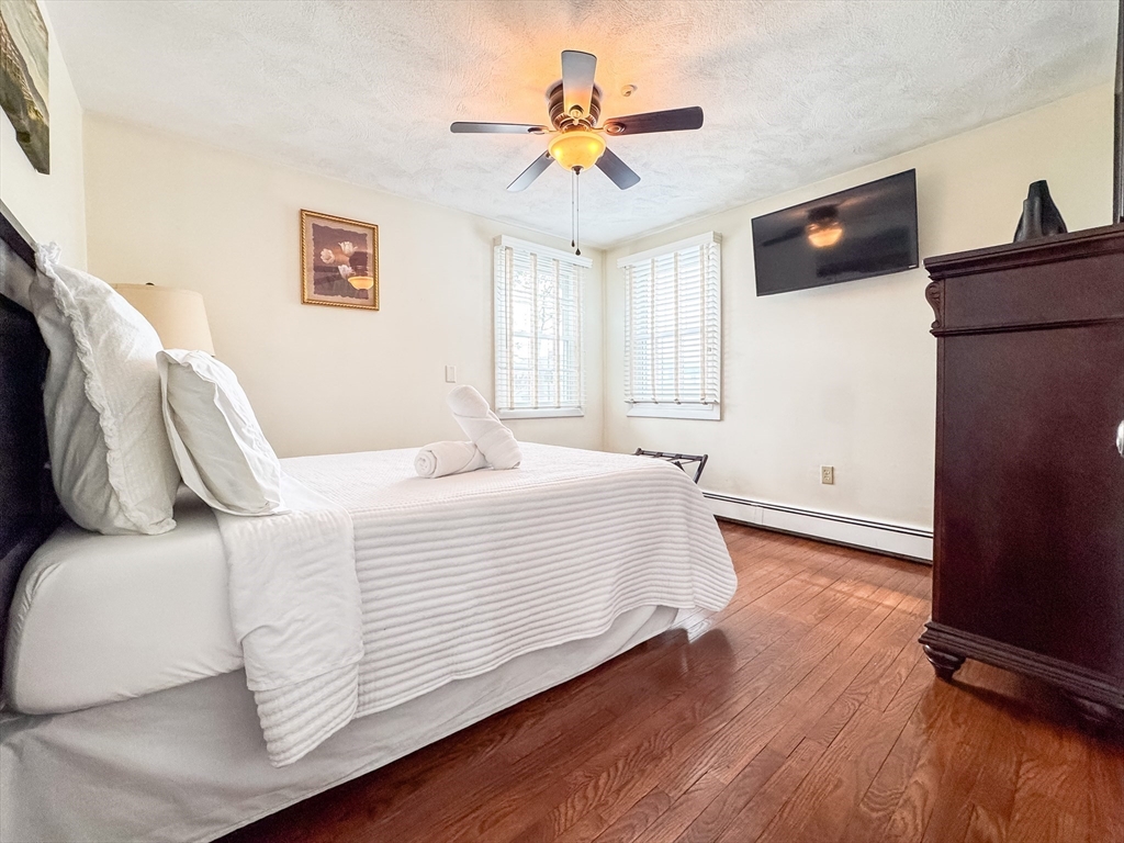 34 Rumney Rd, Revere